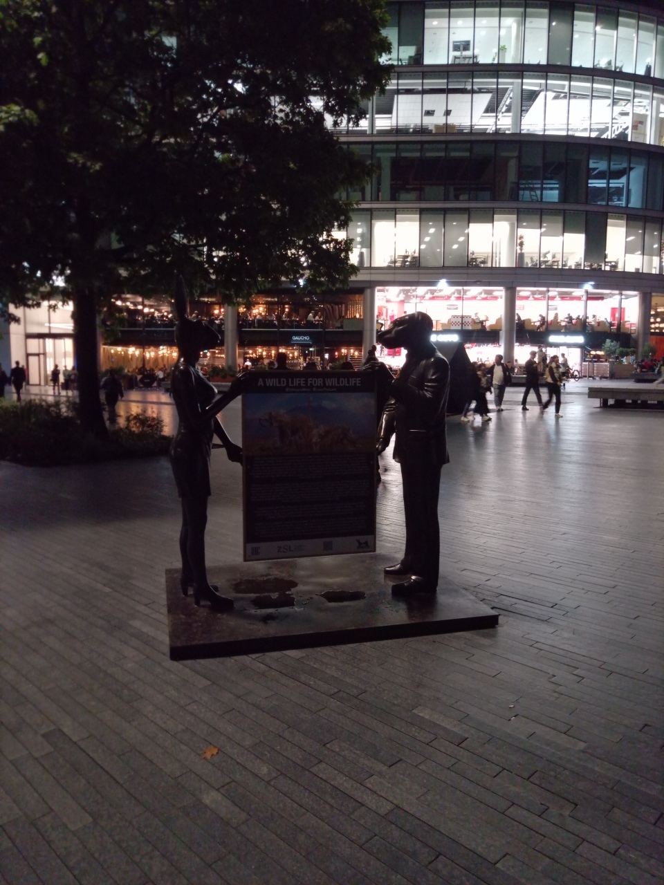 A Wild Life for Wildlife - exhibition near London Bridge